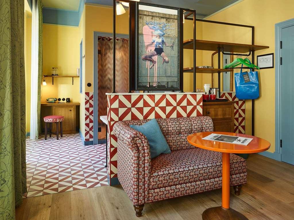 25Hours Hotel Indre By Копенхаген Стая снимка